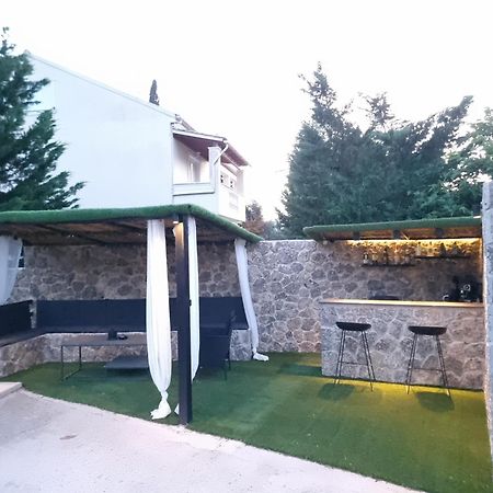 Luxvilla Agioi Deka  Exteriér fotografie